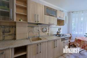 2-к квартира, вторичка, 51м2, 1/6 этаж