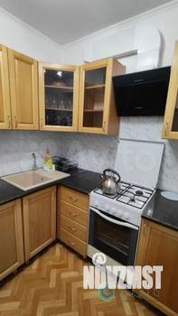 4-к квартира, вторичка, 63м2, 3/5 этаж