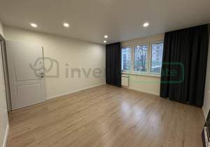 2-к квартира, вторичка, 50м2, 2/10 этаж