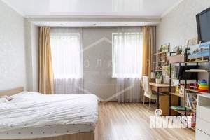 2-к квартира, вторичка, 62м2, 1/10 этаж