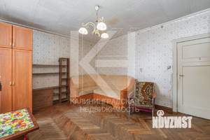 4-к квартира, вторичка, 106м2, 2/2 этаж