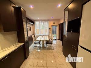 5-к квартира, вторичка, 199м2, 2/2 этаж