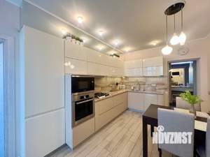 3-к квартира, вторичка, 76м2, 6/9 этаж