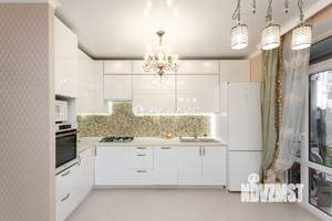 3-к квартира, вторичка, 90м2, 8/9 этаж