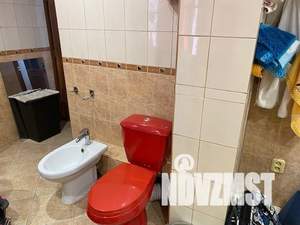 4-к квартира, вторичка, 139м2, 3/3 этаж