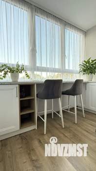 2-к квартира, вторичка, 63м2, 1/10 этаж