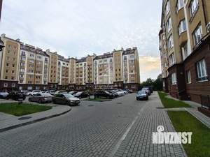 2-к квартира, вторичка, 62м2, 1/8 этаж