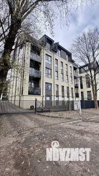 4-к квартира, вторичка, 113м2, 4/4 этаж