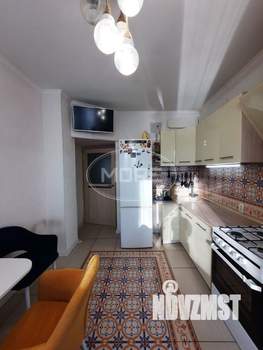 2-к квартира, вторичка, 60м2, 1/8 этаж