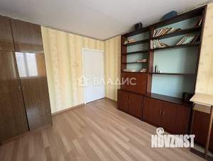 3-к квартира, вторичка, 81м2, 1/10 этаж