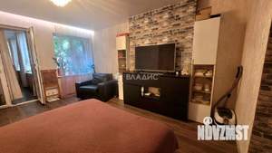 2-к квартира, вторичка, 61м2, 1/4 этаж