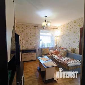 2-к квартира, вторичка, 30м2, 1/4 этаж
