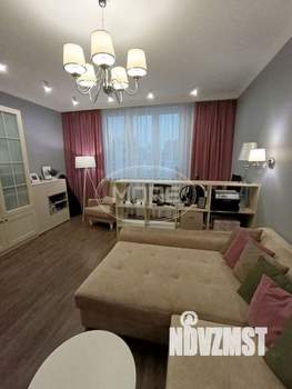 2-к квартира, вторичка, 64м2, 9/9 этаж