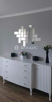 3-к квартира, вторичка, 106м2, 2/5 этаж