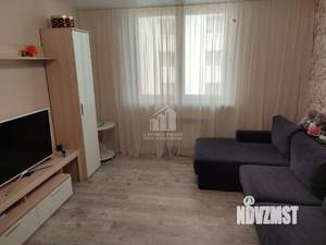 2-к квартира, вторичка, 64м2, 4/10 этаж