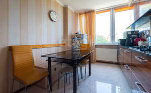 2-к квартира, вторичка, 65м2, 3/10 этаж