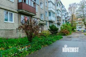 3-к квартира, вторичка, 58м2, 1/5 этаж