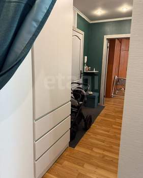 2-к квартира, вторичка, 54м2, 1/5 этаж