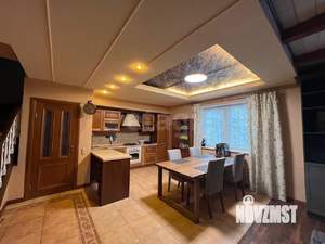 4-к квартира, вторичка, 136м2, 3/3 этаж