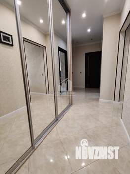 2-к квартира, вторичка, 67м2, 1/11 этаж
