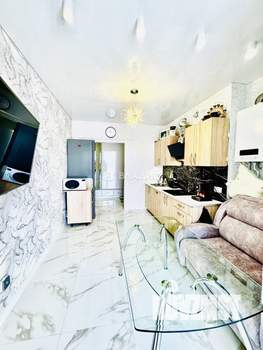 2-к квартира, вторичка, 62м2, 9/10 этаж