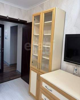 3-к квартира, вторичка, 64м2, 8/9 этаж