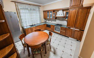 5-к квартира, вторичка, 278м2, 3/3 этаж