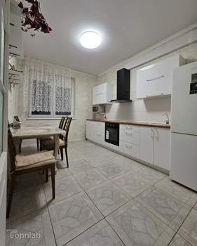 3-к квартира, вторичка, 70м2, 17/17 этаж