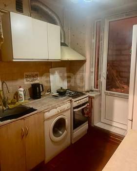 2-к квартира, вторичка, 40м2, 1/2 этаж
