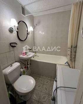 2-к квартира, вторичка, 42м2, 5/5 этаж