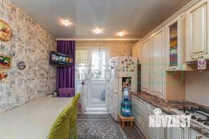 2-к квартира, вторичка, 64м2, 9/9 этаж