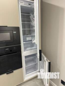 2-к квартира, вторичка, 74м2, 9/25 этаж