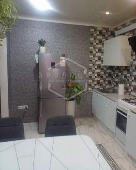 2-к квартира, вторичка, 56м2, 1/9 этаж