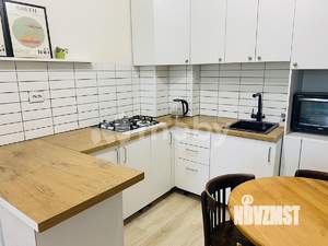 2-к квартира, вторичка, 62м2, 1/10 этаж