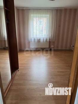 4-к квартира, вторичка, 60м2, 1/3 этаж