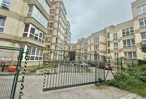 1-к квартира, вторичка, 42м2, 4/4 этаж