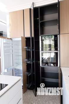 3-к квартира, вторичка, 100м2, 3/3 этаж