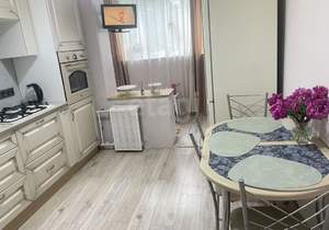 2-к квартира, вторичка, 54м2, 1/5 этаж