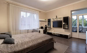 2-к квартира, вторичка, 70м2, 2/2 этаж