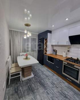 3-к квартира, вторичка, 75м2, 4/10 этаж