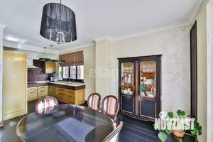 2-к квартира, вторичка, 139м2, 7/8 этаж