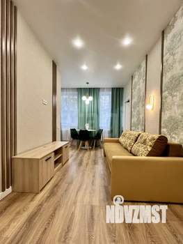 2-к квартира, вторичка, 38м2, 1/5 этаж