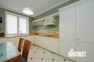 2-к квартира, вторичка, 65м2, 1/8 этаж