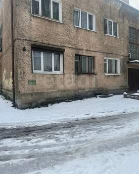 4-к квартира, вторичка, 103м2, 2/2 этаж