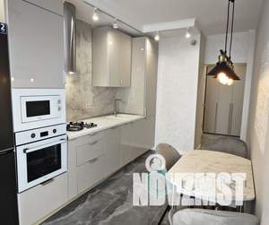 2-к квартира, вторичка, 70м2, 8/9 этаж