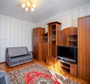 2-к квартира, вторичка, 38м2, 1/3 этаж