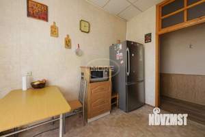 4-к квартира, вторичка, 101м2, 4/4 этаж