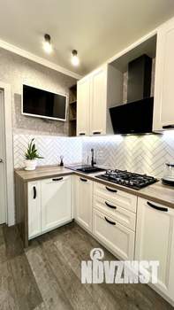 2-к квартира, вторичка, 57м2, 9/9 этаж