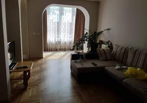 3-к квартира, вторичка, 82м2, 5/5 этаж