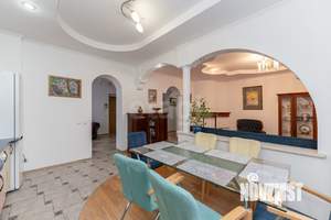 3-к квартира, вторичка, 110м2, 3/4 этаж